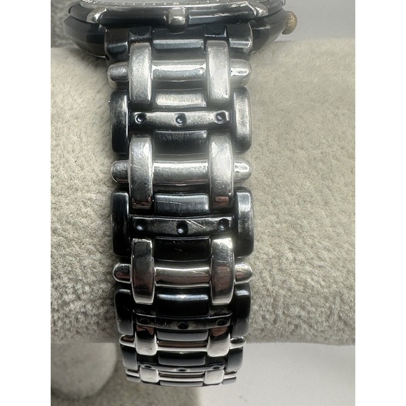 Scratched Citizen E101-S030510 Endeavour Eco-Drive J-Class Works 36MM 7.5" Mens - Picture 5 of 11